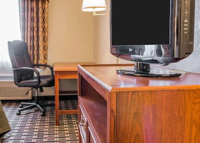 Quality Inn Grand Rapids North